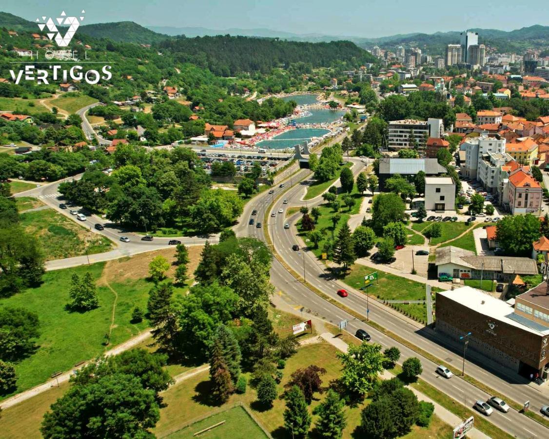 Hotel Vertigos Tuzla Exterior photo